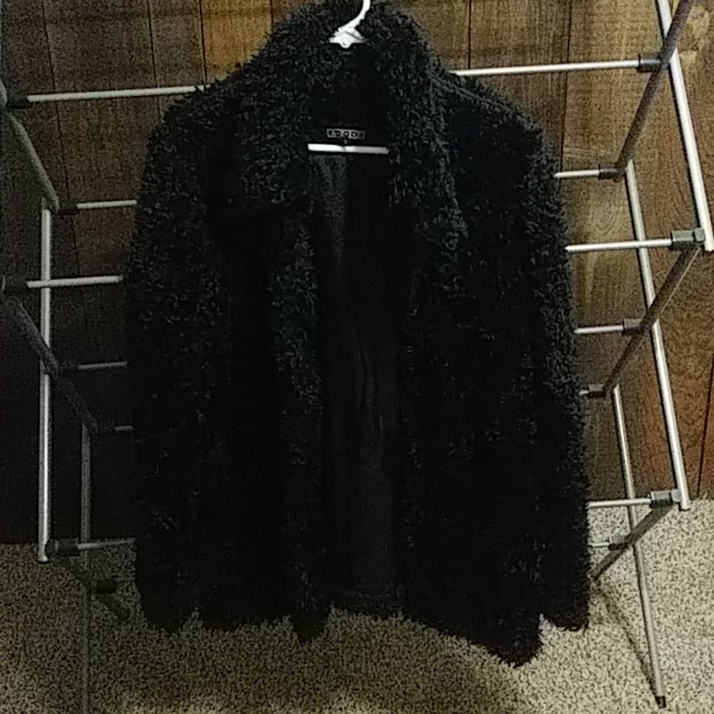 AZIZ SHAG COAT